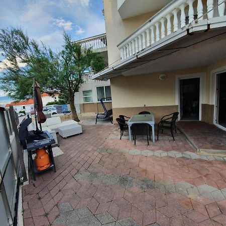 Apartamento Apartman Klaudijo Baška Exterior foto