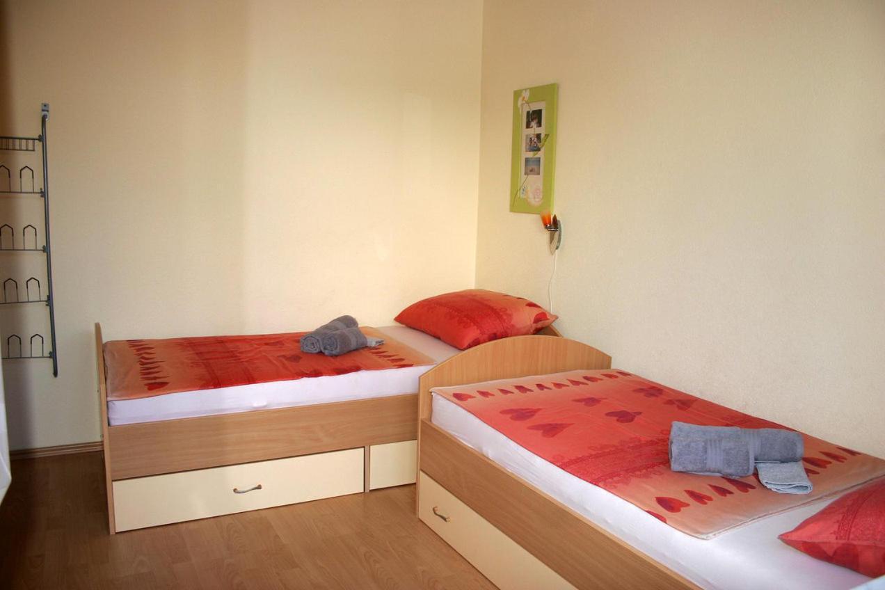 Apartamento Apartman Klaudijo Baška Exterior foto